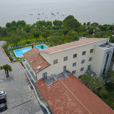Villa Paradiso Suite-3